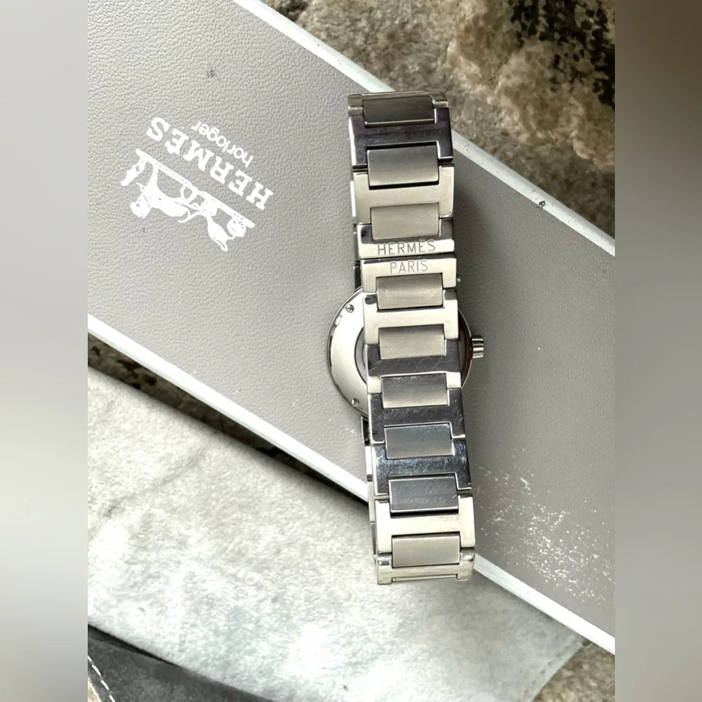 Ladies HERMES AUTOMATIC DRESS watch🔥🔥🔥 - Picture 3 of 15